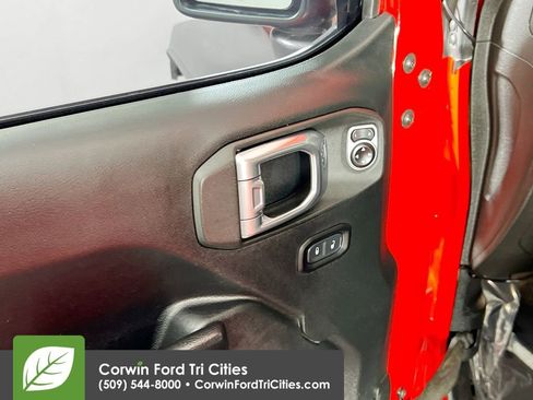 Used 2020 Jeep Gladiator Sport w/ Quick Order Package 24S image 12