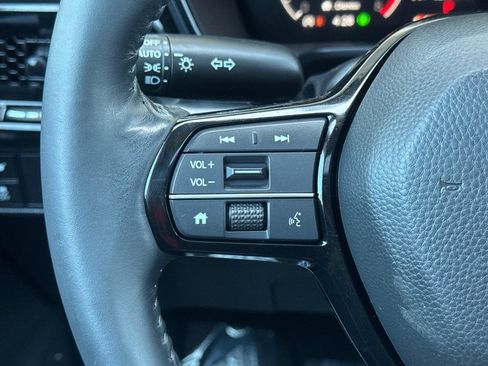 Used 2024 Honda CR-V EX-L image 37