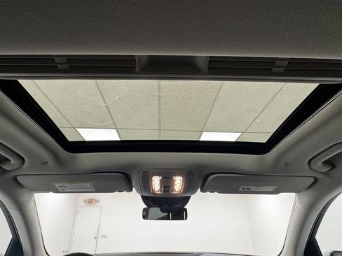 Used 2022 Mercedes-Benz GLS 450 4MATIC image 34