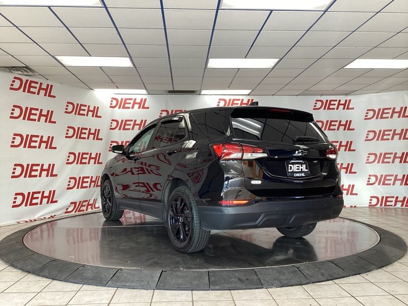 Used 2024 Chevrolet Equinox LS w/ LS Convenience Package AWD/4WD image 5