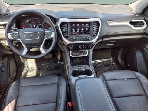 Used 2023 GMC Acadia SLT FWD image 13