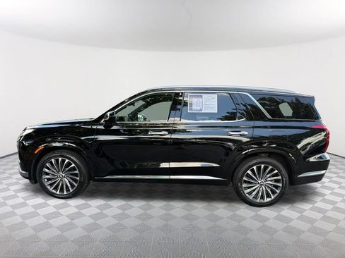 Used 2023 Hyundai Palisade Calligraphy w/ Cargo Package FWD image 8