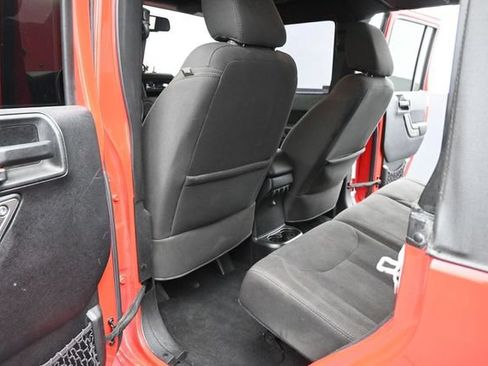 Used 2015 Jeep Wrangler Unlimited Sport w/ Quick Order Package 24S AWD/4WD image 13