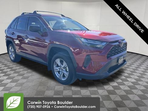 Used 2025 Toyota RAV4 LE AWD/4WD image 1
