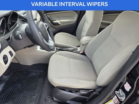 Used 2019 Ford Fiesta SE image 12