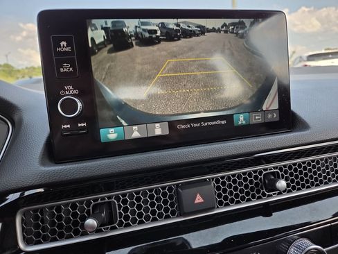 Used 2023 Honda Civic Sport Touring image 13