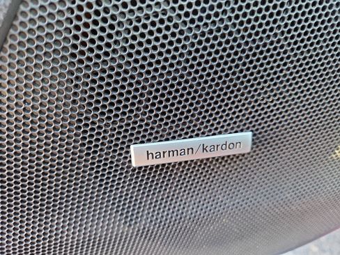 Used 2015 Subaru Forester 2.0XT Touring w/ Eyesight & Navigation System image 12