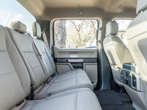 Used 2019 Ford F150 XLT w/ Equipment Group 302A Luxury image 40