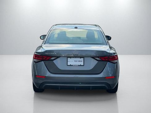 Used 2025 Nissan Sentra SV FWD image 8