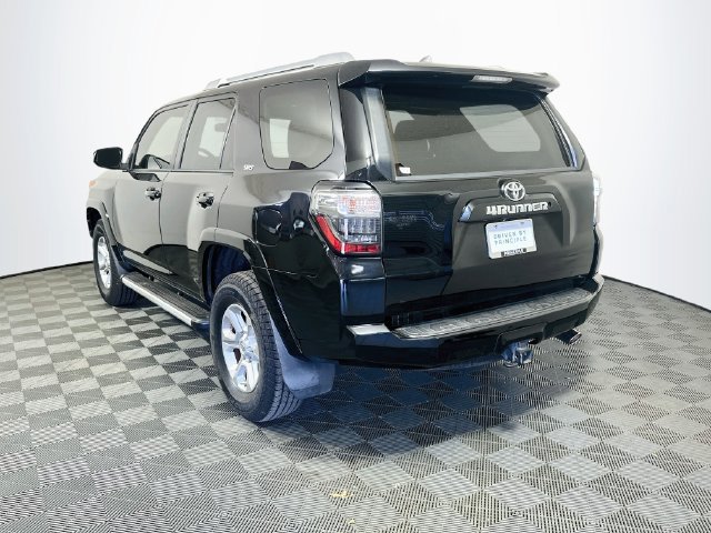 Used 2018 Toyota 4Runner SR5 Premium AWD/4WD image 6