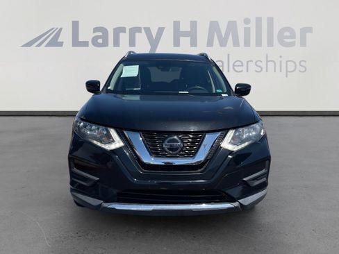Used 2020 Nissan Rogue SV AWD/4WD image 6