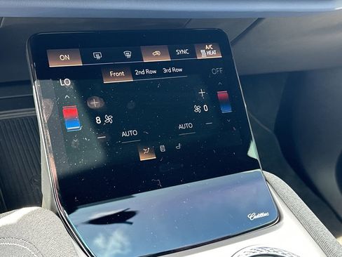 New 2026 Cadillac Vistiq Premium Luxury image 26