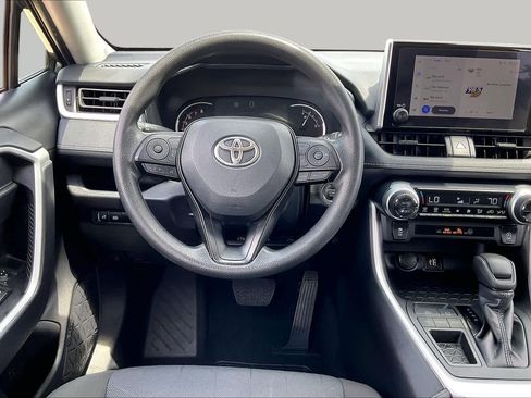 Used 2025 Toyota RAV4 XLE FWD image 6