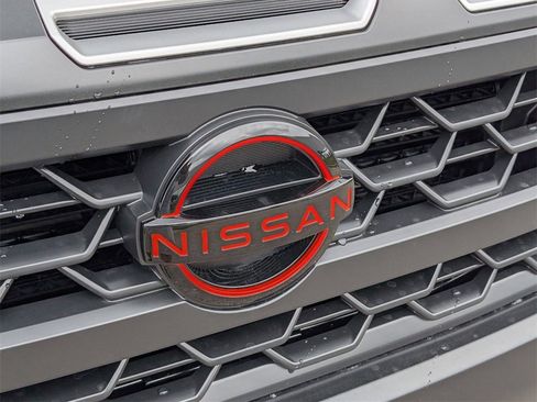 New 2025 Nissan Frontier PRO-4X image 9