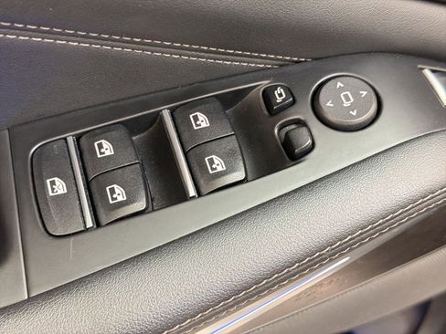 Used 2024 BMW X5 sDrive40i w/ Premium Package RWD image 20