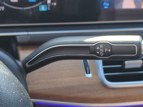 Used 2024 Mercedes-Benz GLE 350 4MATIC image 18