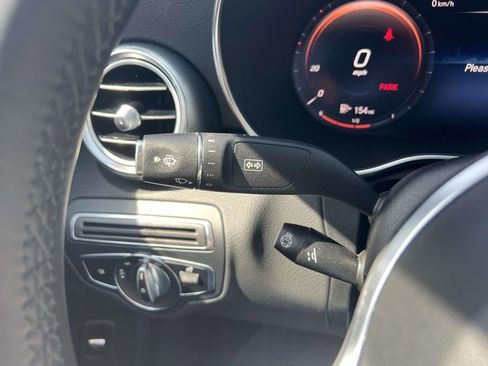 Used 2021 Mercedes-Benz C 300 4MATIC Sedan image 25