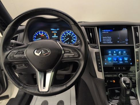 Used 2018 INFINITI Q60 3.0t Luxe w/ Sensory Package 3.0T Luxe image 23