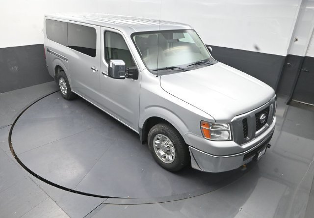 Used 2017 Nissan NV 3500 SV w/ SV Technology Package RWD image 12