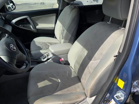 Used 2010 Toyota RAV4 2WD image 11