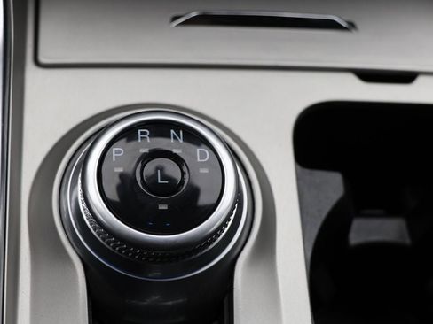 Used 2023 Ford Explorer Limited image 26