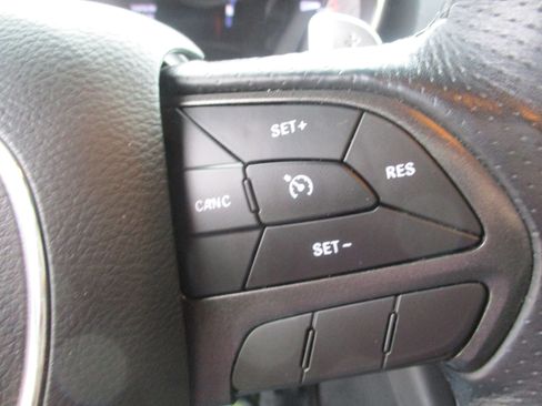Used 2020 Dodge Durango GT AWD/4WD image 33