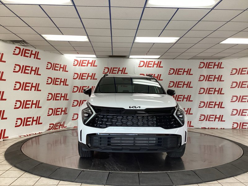 Certified 2025 Kia Sportage X-Line AWD/4WD image 2