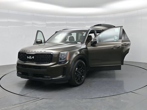 Used 2022 Kia Telluride SX w/ SX Prestige Package AWD/4WD image 32