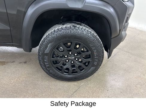 Used 2024 Chevrolet Colorado Trail Boss w/ Advanced Trailering Package image 15