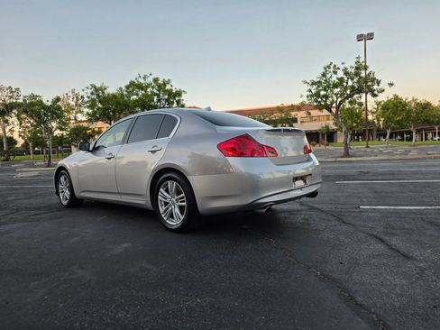 Used 2013 INFINITI G37 Journey w/ Premium Pkg RWD image 19