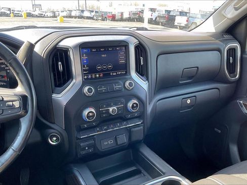 Used 2020 GMC Sierra 1500 Elevation w/ Elevation Value Package image 6