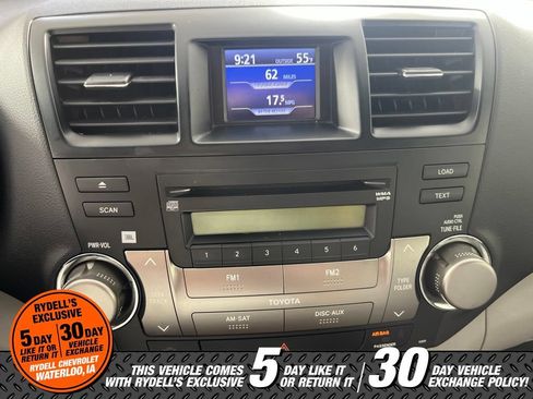 Used 2009 Toyota Highlander Limited AWD/4WD image 31