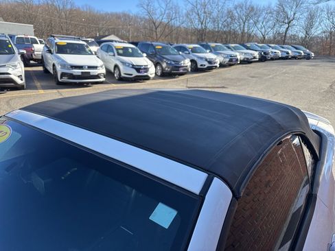 Used 2013 Ford Mustang Premium image 41