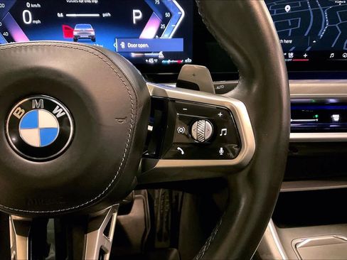 Used 2023 BMW 760i xDrive image 24