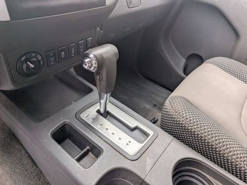 Used 2016 Nissan Frontier PRO-4X AWD/4WD image 19