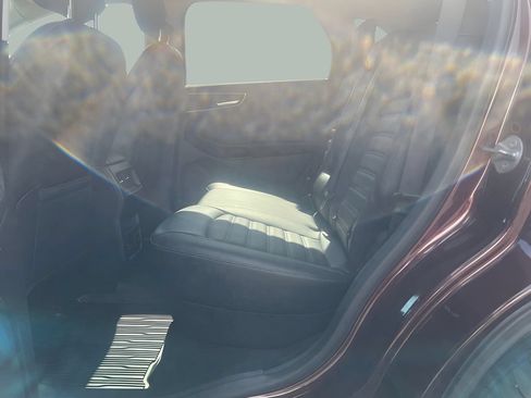 Certified 2022 Ford Edge SEL w/ Convenience Package AWD/4WD image 29