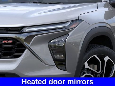 New 2026 Chevrolet Trax RS w/ Sunroof Package FWD image 11