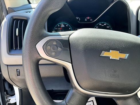 Used 2020 Chevrolet Colorado W/T w/ WT Convenience Package image 12