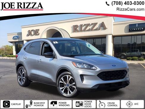 Used 2022 Ford Escape SE w/ SE Sport Appearance Package image 1