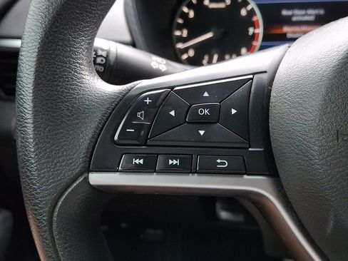 Certified 2022 Nissan Altima 2.5 SV FWD image 22