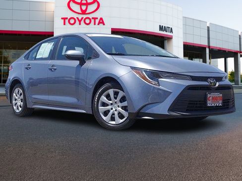 Used 2024 Toyota Corolla LE FWD image 1