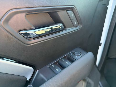 Used 2023 Chevrolet Colorado Z71 w/ Advanced Trailering Package image 16