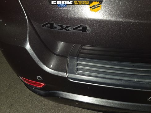 Used 2019 Jeep Grand Cherokee Altitude image 10