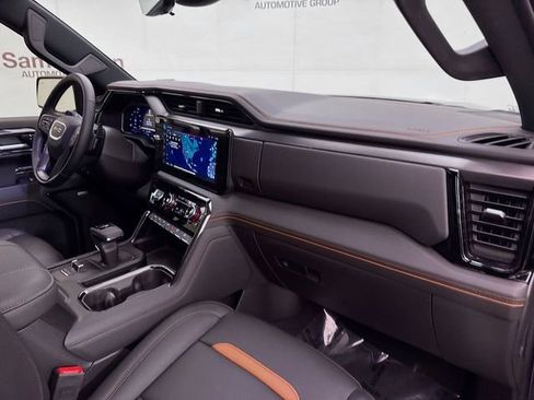 Used 2024 GMC Sierra 1500 AT4 w/ Technology Package image 34