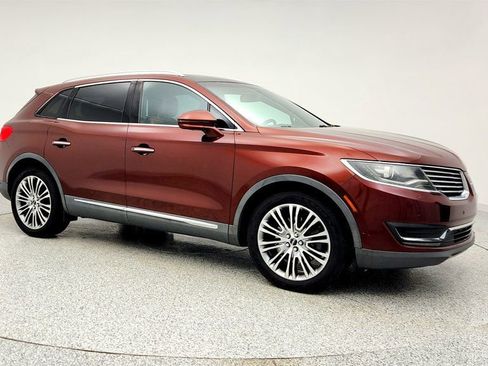 Used 2016 Lincoln MKX Reserve w/ Technology Package image 3