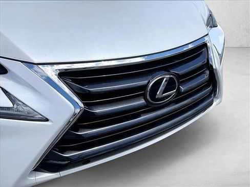Used 2017 Lexus NX 200t FWD image 27