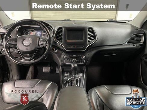 Used 2020 Jeep Cherokee Latitude Plus w/ Cold Weather Group AWD/4WD image 14