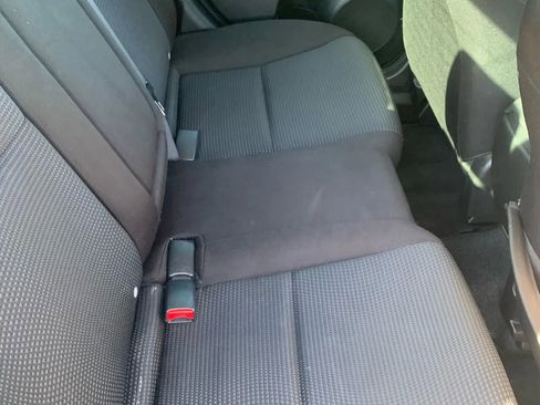 Used 2012 MAZDA MAZDA3 i Touring image 17