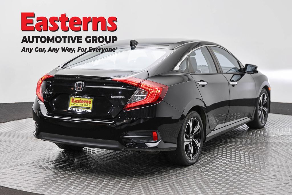 Used 2017 Honda Civic Touring image 7