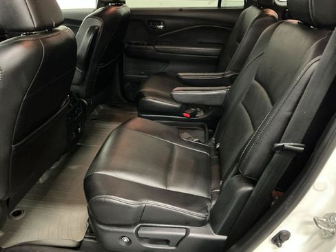 Used 2019 Honda Pilot Elite image 10